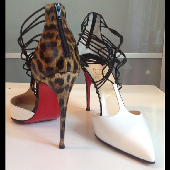 SOLD!!!🤑✌🏻Confusa 100 Louboutin pumps😍 - Picture 2 of 4