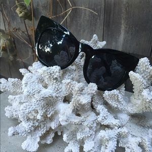 Authentic Quay Australia Sunglasses