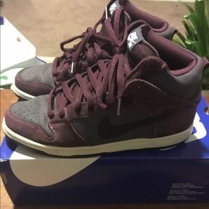 Nike Dunk High Pro SB Burgundy Size 10