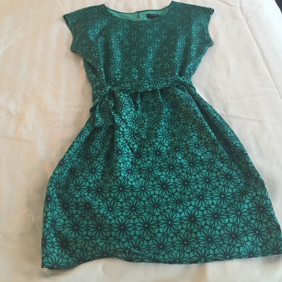 The Limited Dresses & Skirts - 🎉FLASH SALE🎉The Limited printed dress