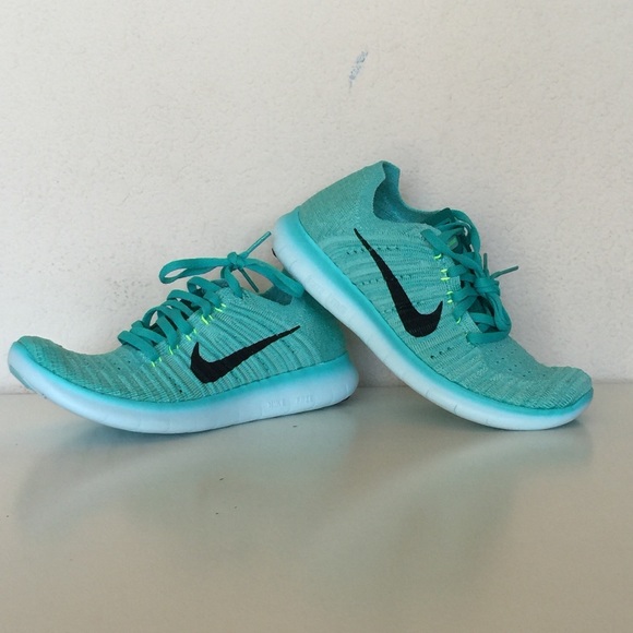 Nike Shoes - Brand New Nike Free 4.0 Flyknit women size 6.5