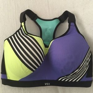 Victoria's Secret VSX Sport Bra