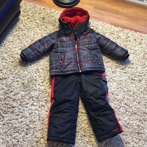 Toddler boy winter coat and snow overalls 3T