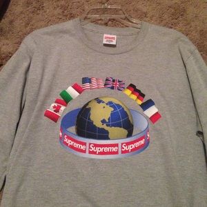 Supreme F/W 15 world tee