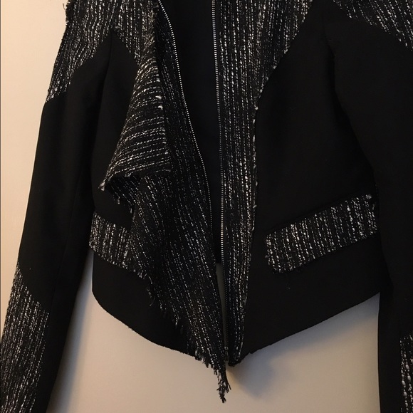 Blazer - Picture 3 of 3