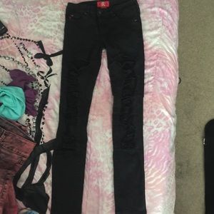 Black skinny jeans