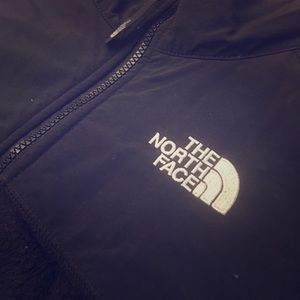 North Face Denali Black Zip-Up Jacket (Girls  7/8)