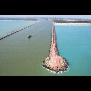 Meet your Posher, Dafne