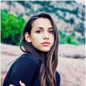 Meet your Posher, Mina