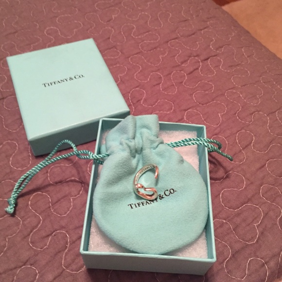 Tiffany Elsa Peretti Open Heart Ring, size 5
