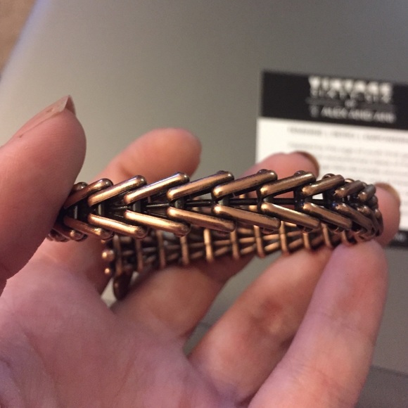 NWOT Gypsy Wrap - Picture 2 of 2