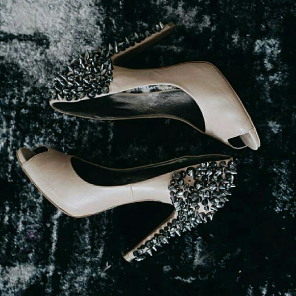 Sam Edelman Nude Studded Heels