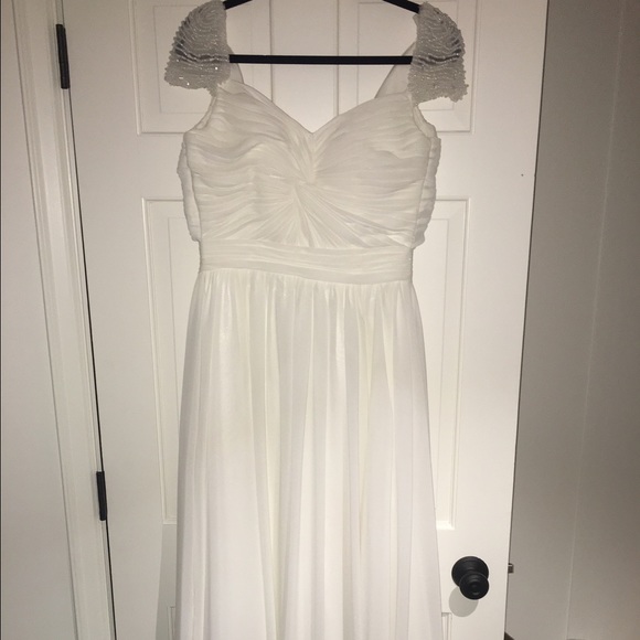 Cap sleeve custom made gown - Picture 1 of 4