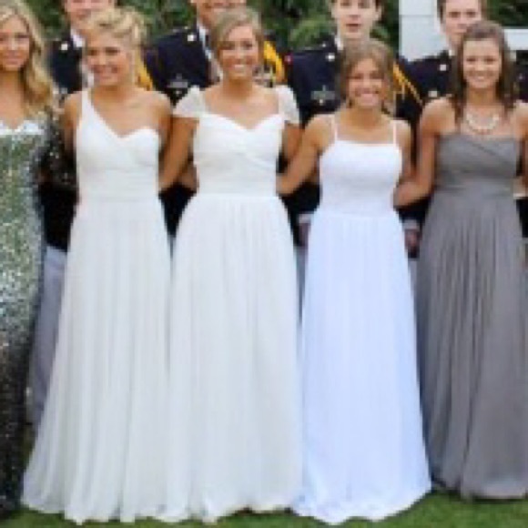 Cap sleeve custom made gown - Picture 2 of 4