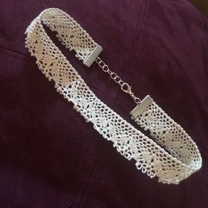 BUY NOW & GET FREE VELVET CHOKER OF CHOICE