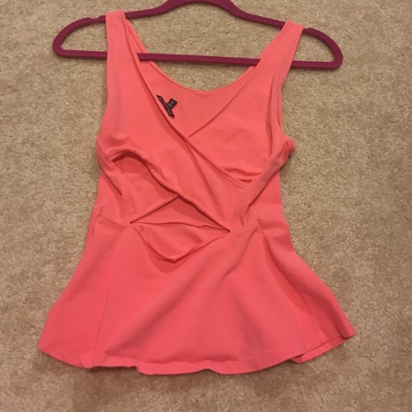 💕Pink Peplum Shirt - Picture 2 of 3
