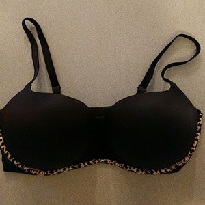 Victoria Secret Bra 38DD in EUC