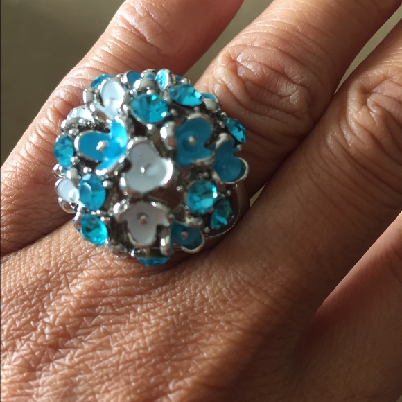 Ring - Picture 2 of 2