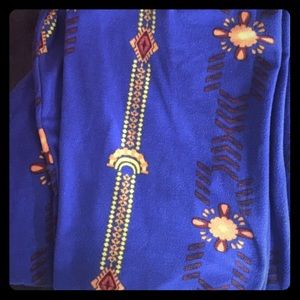 Aztec T&C Lularoe  leggings!