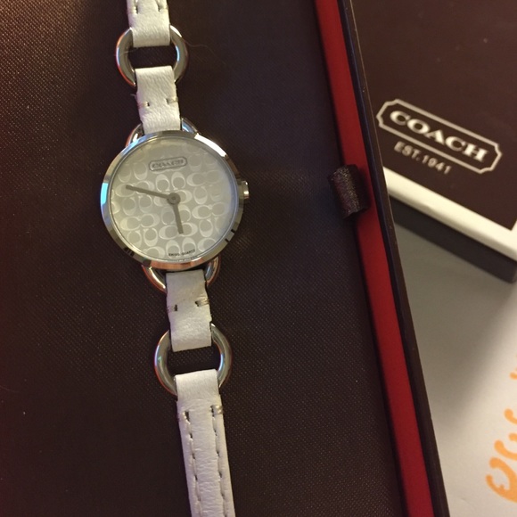 Coach Accessories - 🌸 SOLD 🌸 NWT Coach watch