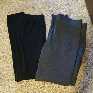 2 pairs of leggings