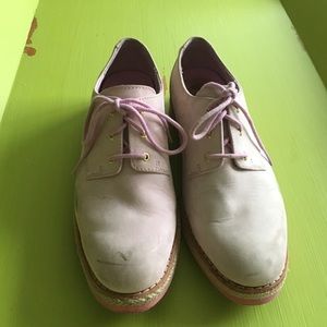 Pink shoes