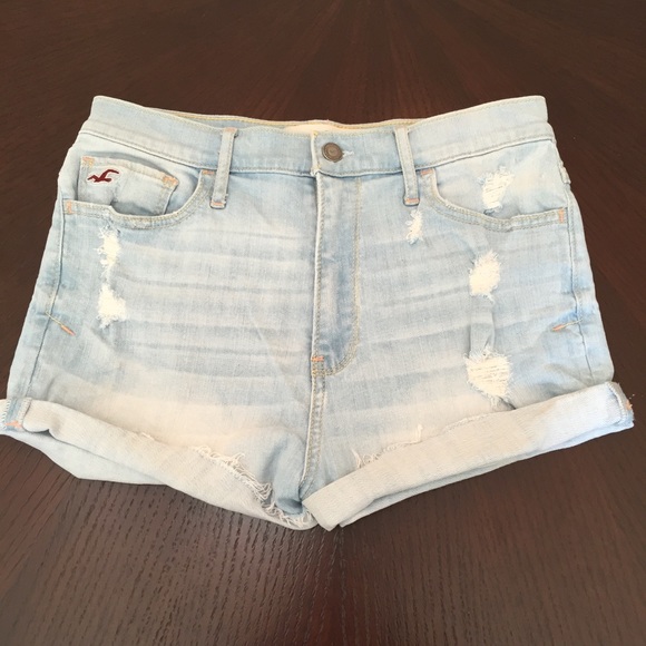 Hollister Womens denim shorts size 7 (28)