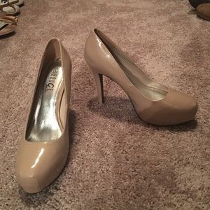 Tan heels