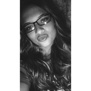 Meet your Posher, Hunter