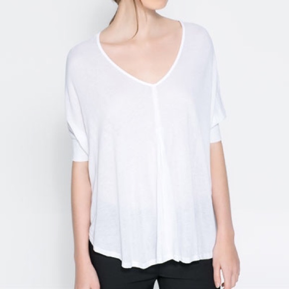 Zara W&B collection top