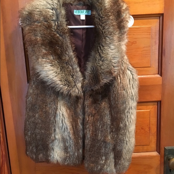 Faux fur vest