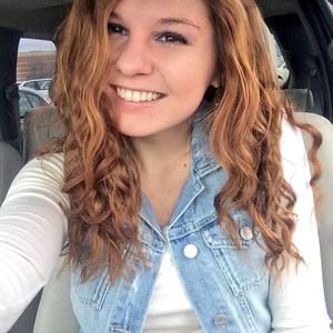 Meet your Posher, Alyssa