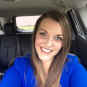 Meet your Posher, Amber