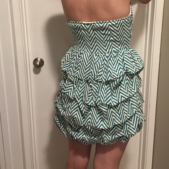 Ruffle Tiered Green & White Chevron Dress - Picture 2 of 3