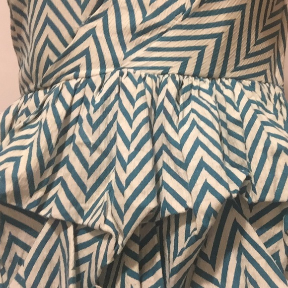 Ruffle Tiered Green & White Chevron Dress - Picture 3 of 3