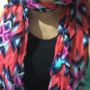 NWT SCARF