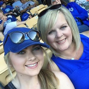 Meet your Posher, Lori