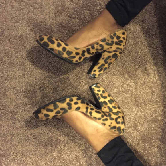 Bongo leopard heels sz 7