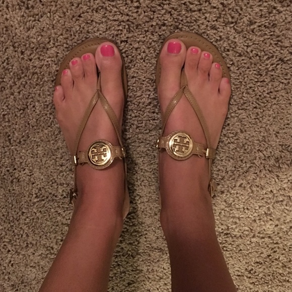 *1 DAY SALE* Size 8.5 Tory Burch nude sandals