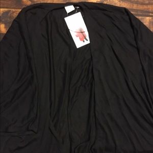 NEW Kimono Wrap Black and lightweight