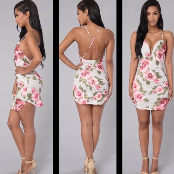 Strappy mini dress - Picture 1 of 4