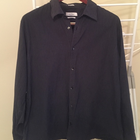 MEN's Calvin Klein navy blue striped dress shirt