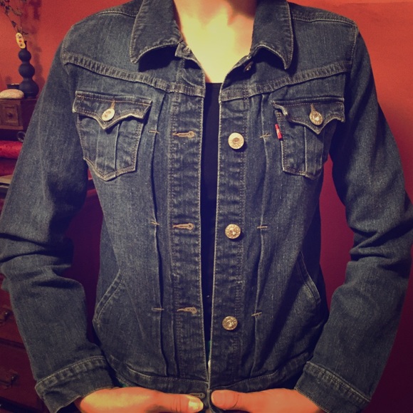 Jean jacket - Picture 1 of 1