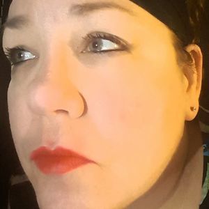 Meet your Posher, Charlotte