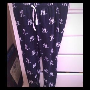 NY Yankees pajama pants