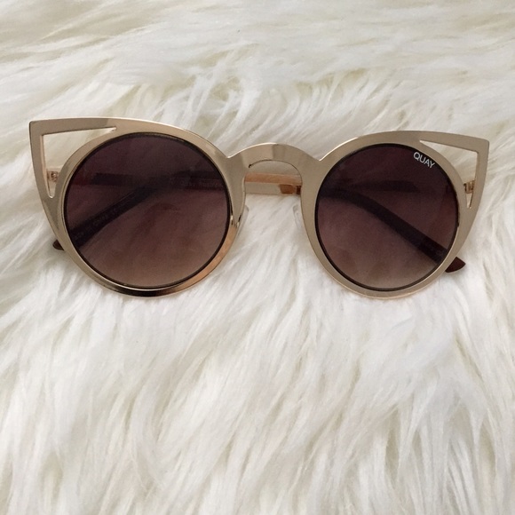 Quay Invader sunglasses