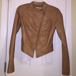 NWOT. Brown leather jacket