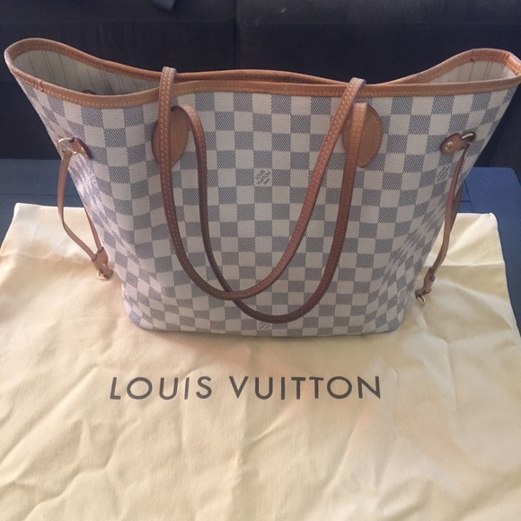 Louis Vuitton Neverfull MM