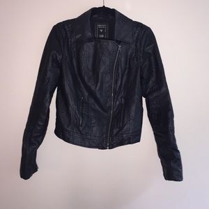 GUESS Faux leather jacket