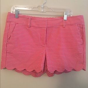 Ann Taylor scalloped edge shorts, 10 Petite